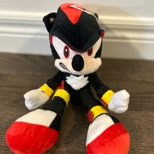 Sonic The Hedgehog Shadow
Plush Window Hanger With Suction Cup